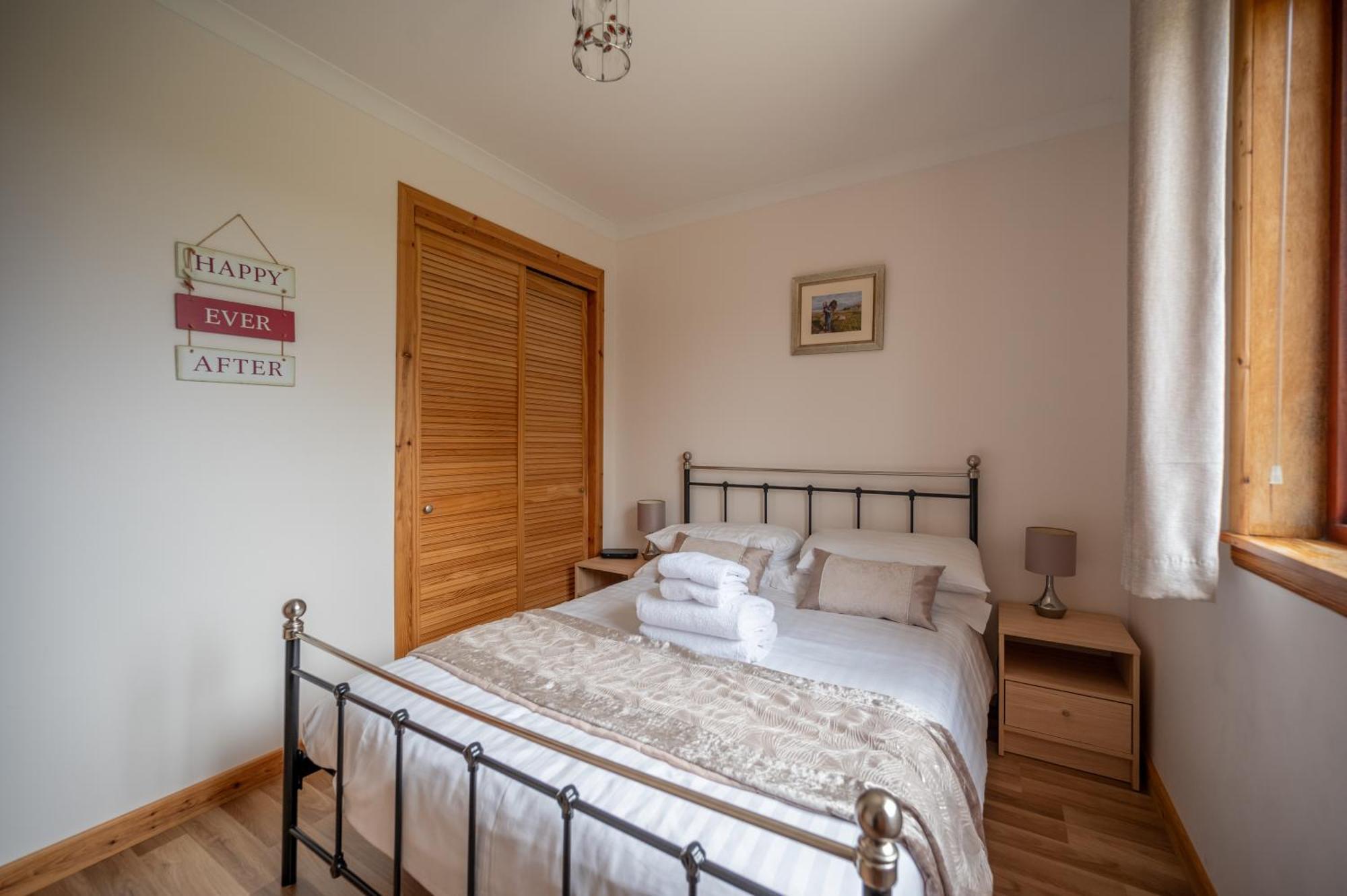 The Wee Gem - 9 Milking Hill Park *